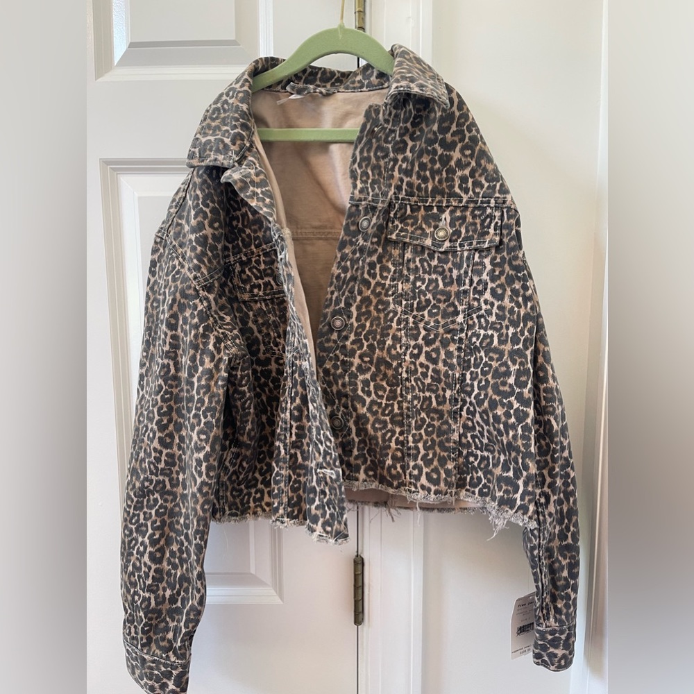 New with Tags Free People Cheetah Print Jacket